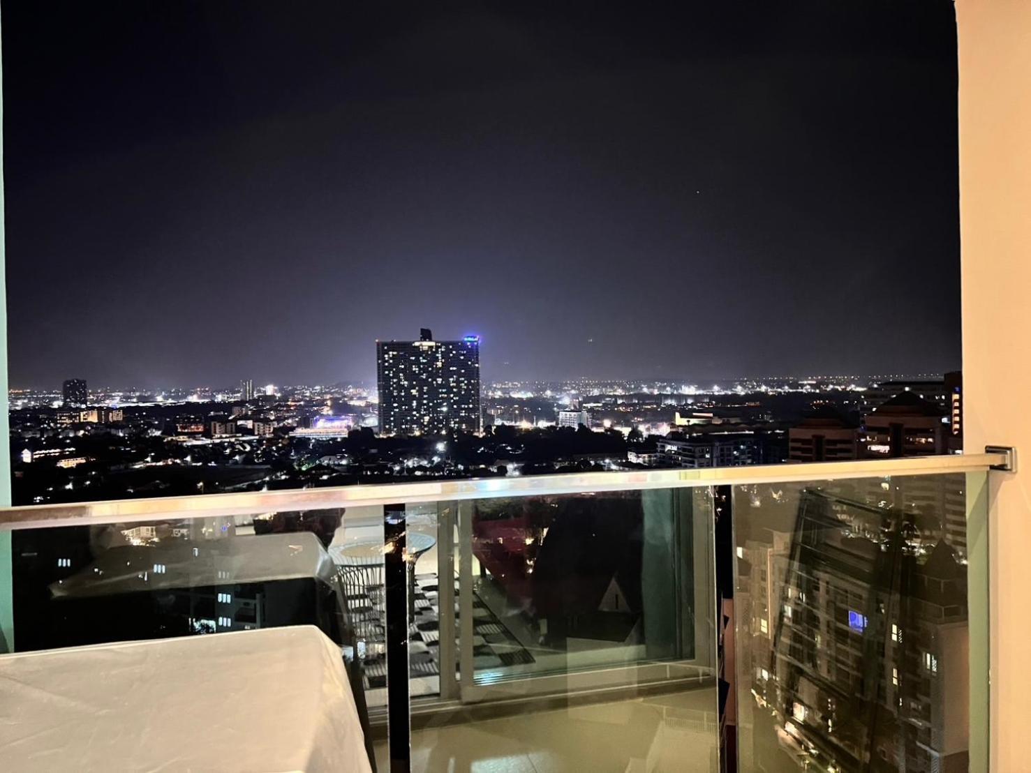 Grande Cariibbean Pattaya By Thita Aparthotel Ngoại thất bức ảnh